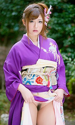 pornostar Haruki Sato seite auf deutsch