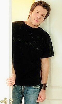 pornostar Mike Adriano seite auf deutsch